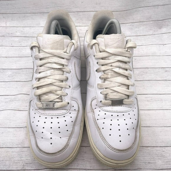 Nike Mens Air Force 1 AF1 315122-111 White on White Athletic Sneaker Size US 8